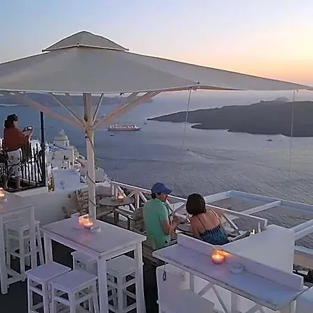 Pleasure Beachside Hotel Santorini Island
