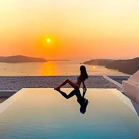 Pleasure Beachside 3* Santorini Island