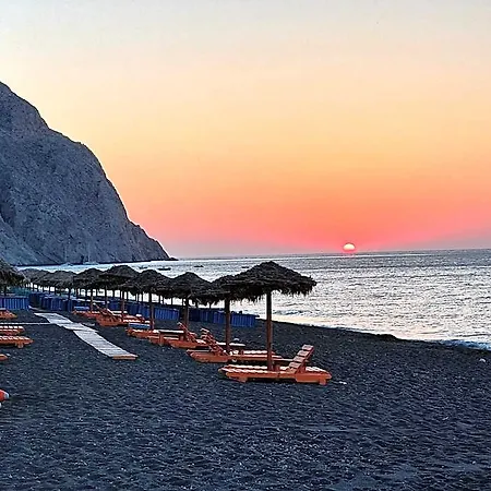 Pleasure Beachside Hotel Santorini Island